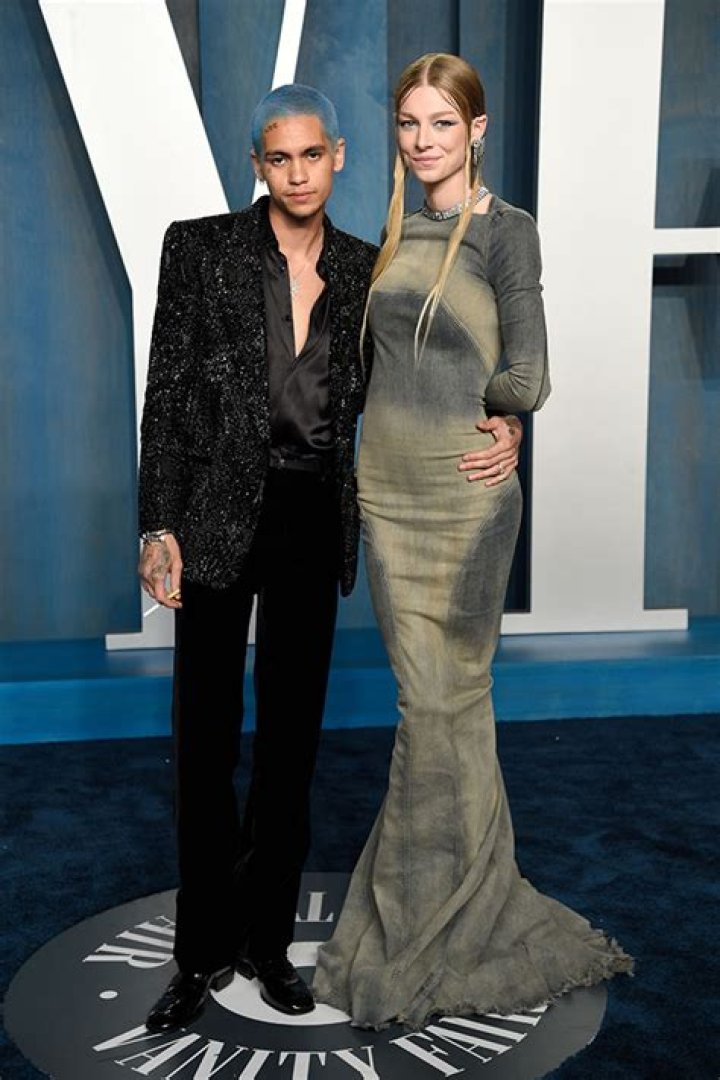 Official Relationship Timeline, Details – Hollywood Life