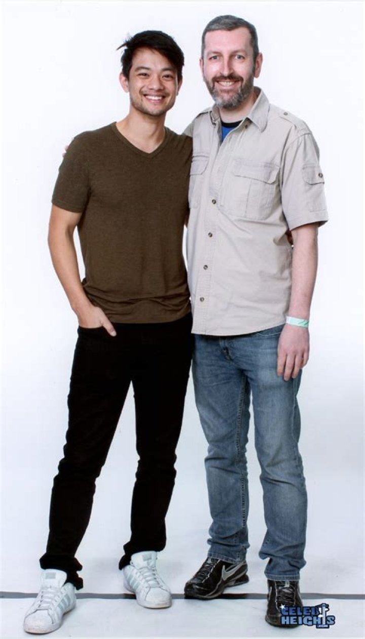 Osric Chau Height, Weight, Age, Body Statistics