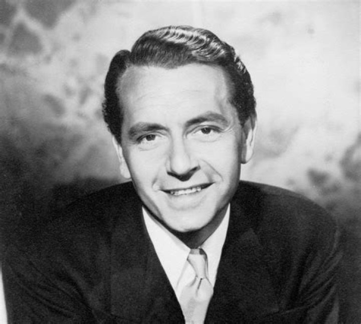 Paul Henreid - Bio, Age, Wiki, Facts and Family