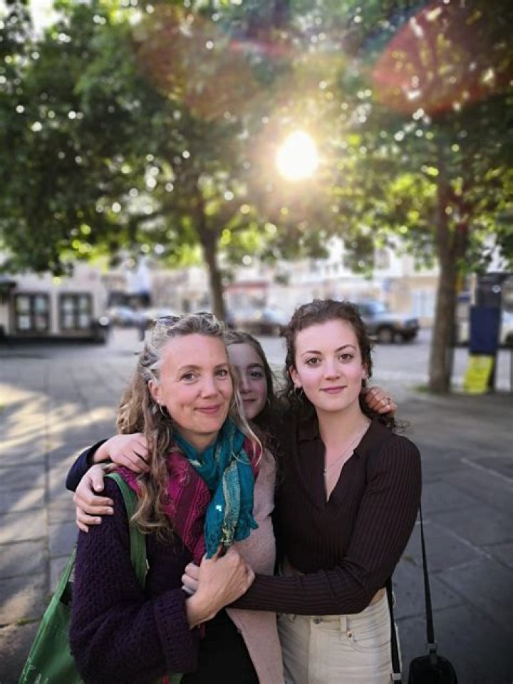 Paula Miranda - Bio, Age, Wiki, Facts and Family