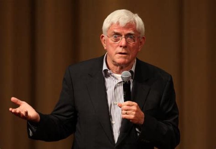 Phil Donahue Net Worth | Celebrity Net Worth