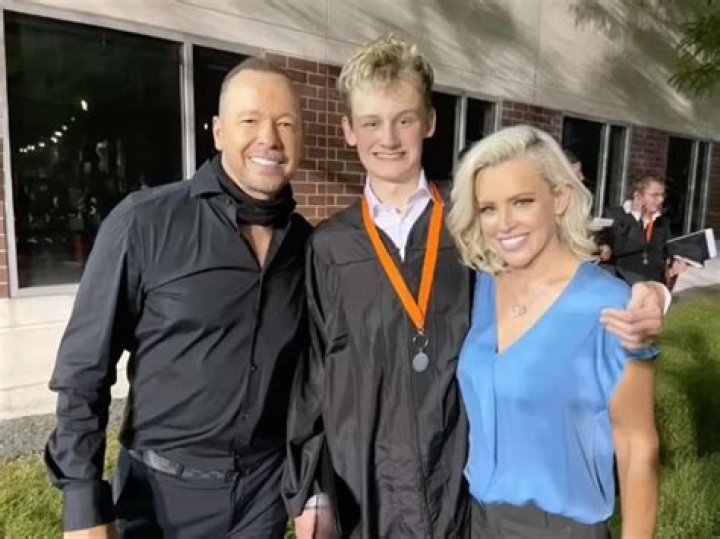 Phil Mikelson's Son Evan Samuel Mickelson Biography; How is his Lifestyle? Family, Parents, Net worth, and Relationship Details