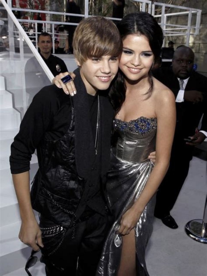 Photos Of Jelena’s PDA – Hollywood Life