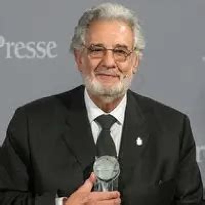 Plácido Domingo Net Worth | Celebrity Net Worth
