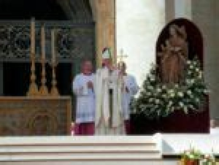 Pope Francis Height, Weight, Age, Facts, Biography, Family