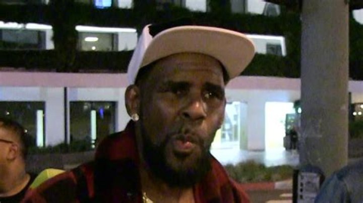 R Kelly Says He Owes Almost $2M To The IRS In Filing Requesting Release From Prison