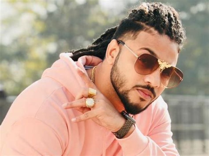 Raftaar (Rapper) Height, Weight, Age, Body Statistics