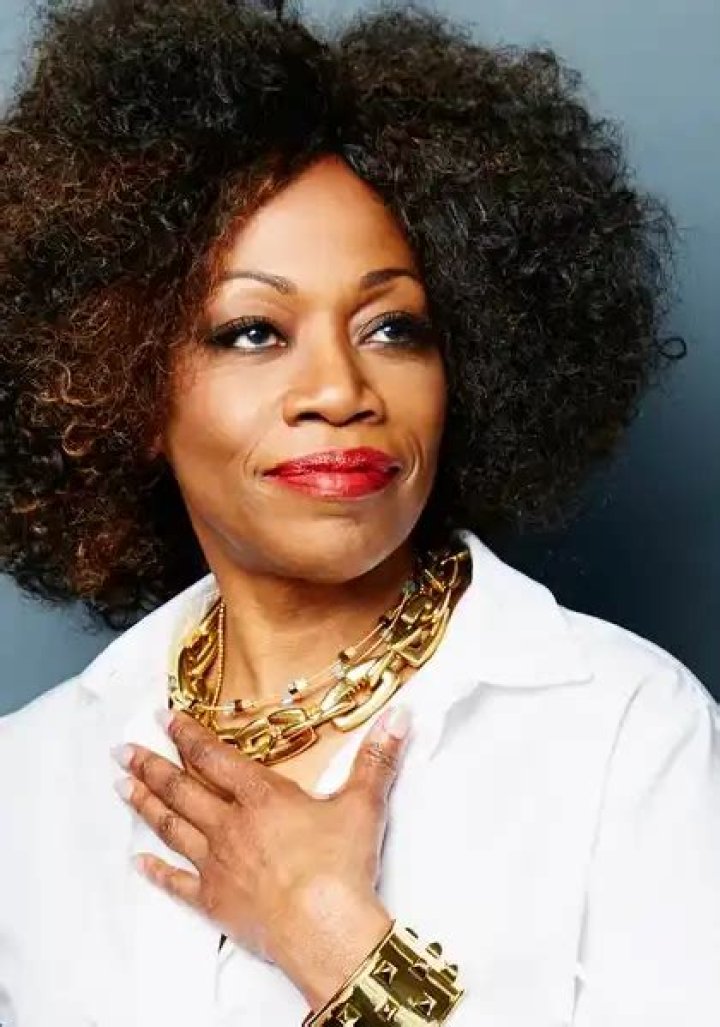 Regina Taylor - Bio, Age, Wiki, Facts and Family