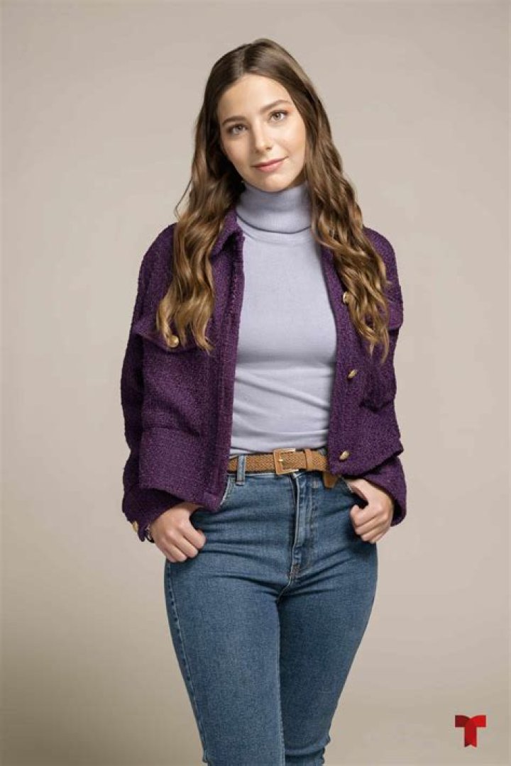 Renata Manterola - Bio, Age, Wiki, Facts and Family