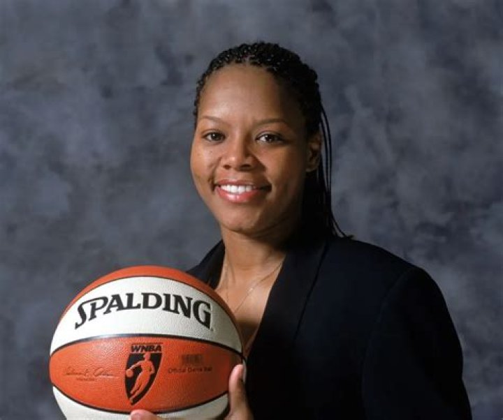 
Rene Portland, 65, Former Penn State Women's Basketball Coach, Dies After Battling Cancer