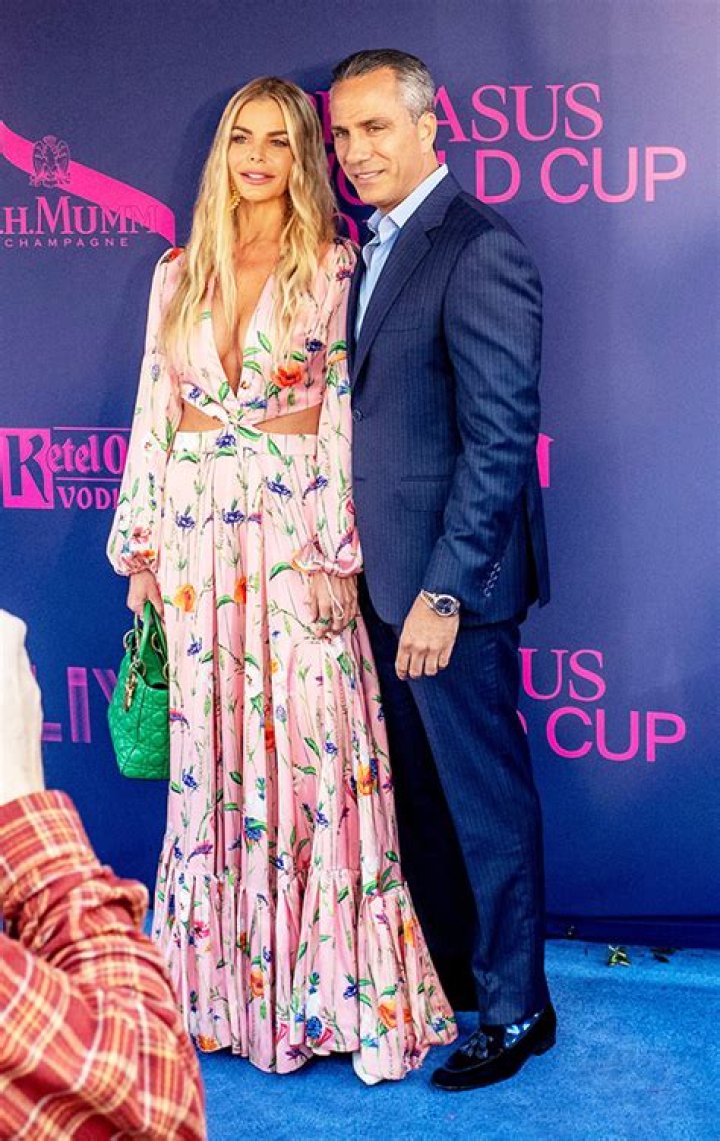 RHOM Alum Alexia Echevarria’s Mom Dies Of COVID On Her Wedding Day – Hollywood Life