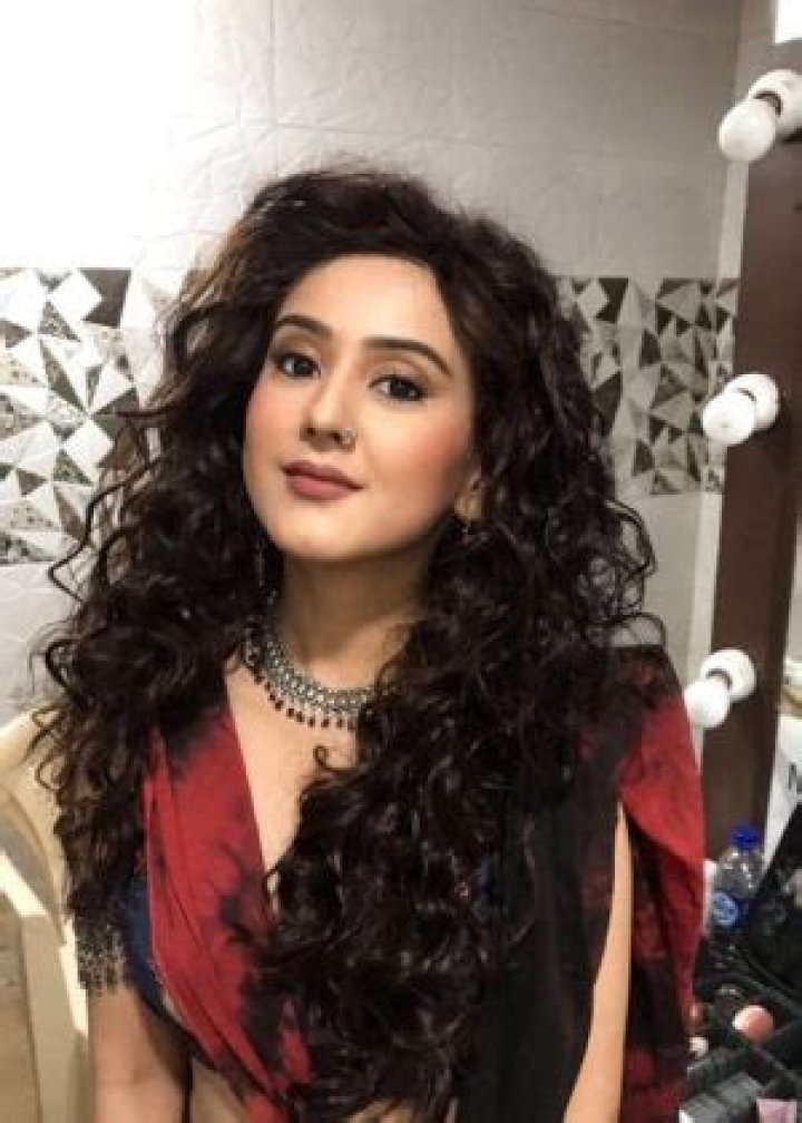 Riya Sharma Height, Weight, Age, Body Statistics