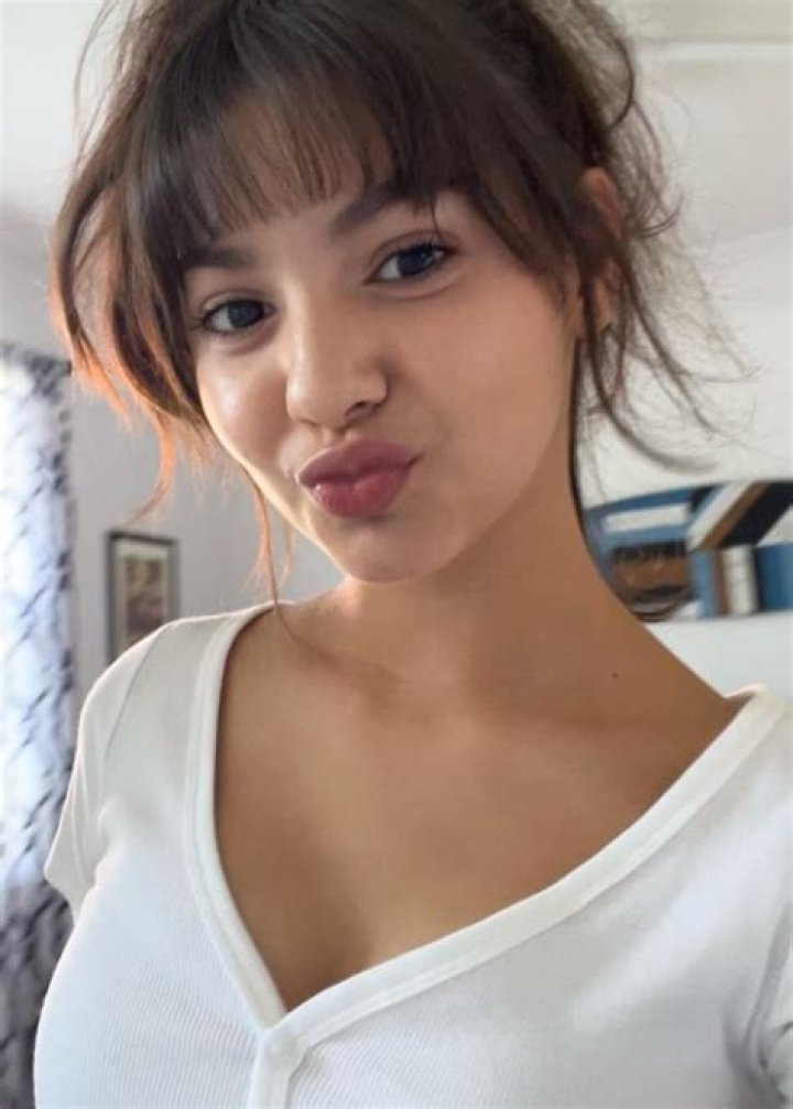 Samantha Lorraine Height, Weight, Age, Facts, Biography