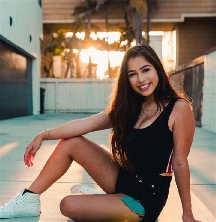 Samantha Partida Height, Weight, Age, Body Statistics