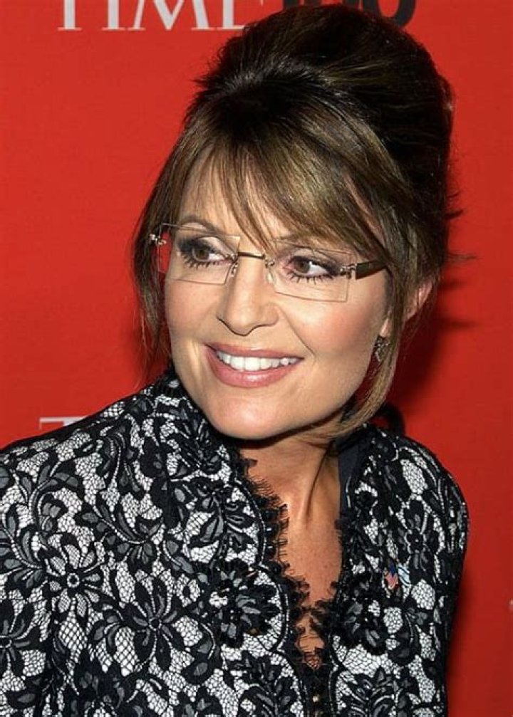Sarah Palin Height, Weight, Age, Boyfriend, Family, Facts, Biography
