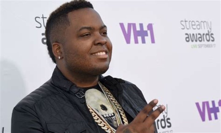 Sean Kingston - Bio, Age, net worth, height, Wiki, Facts and Family