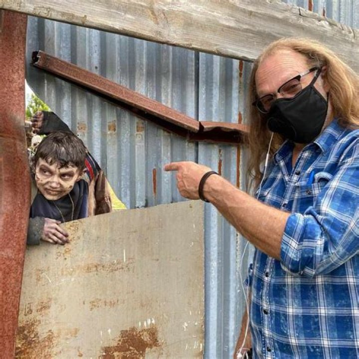 See Jeffrey Dean Morgan's Son Make His Debut on "The Walking Dead"