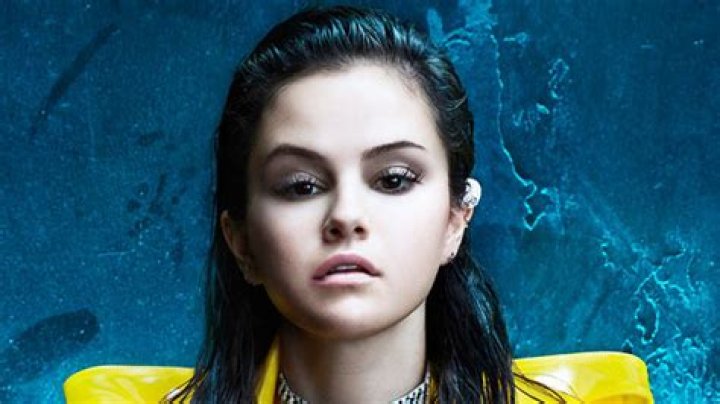 Selena Gomez Quit Instagram Over Being Compared To Justin’s Girlfriends – Hollywood Life