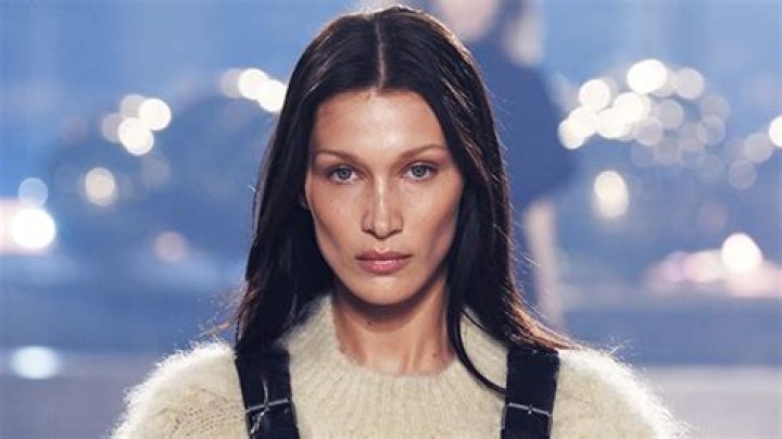 She Opens Up About Eating Disorder In HS – Hollywood Life