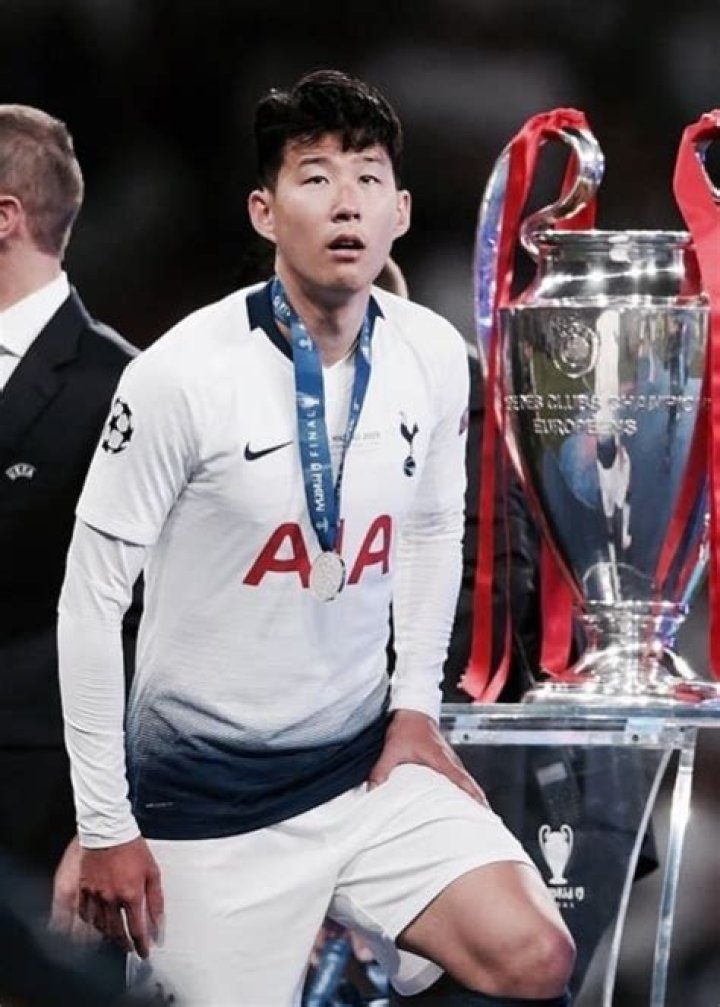 Son Heung-min Height, Weight, Age, Family, Facts, Biography