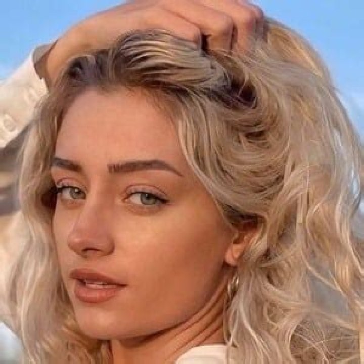 Sophie Morelli - Bio, Age, Wiki, Facts and Family