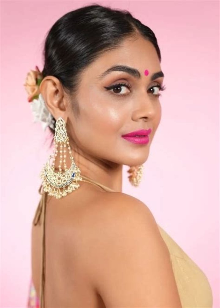 Sreejita De Height, Weight, Age, Body Statistics