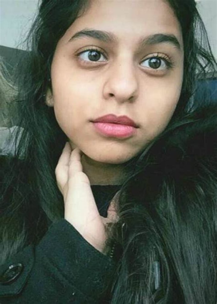 Suhana Khan Height, Weight, Age, Boyfriend, Family, Biography