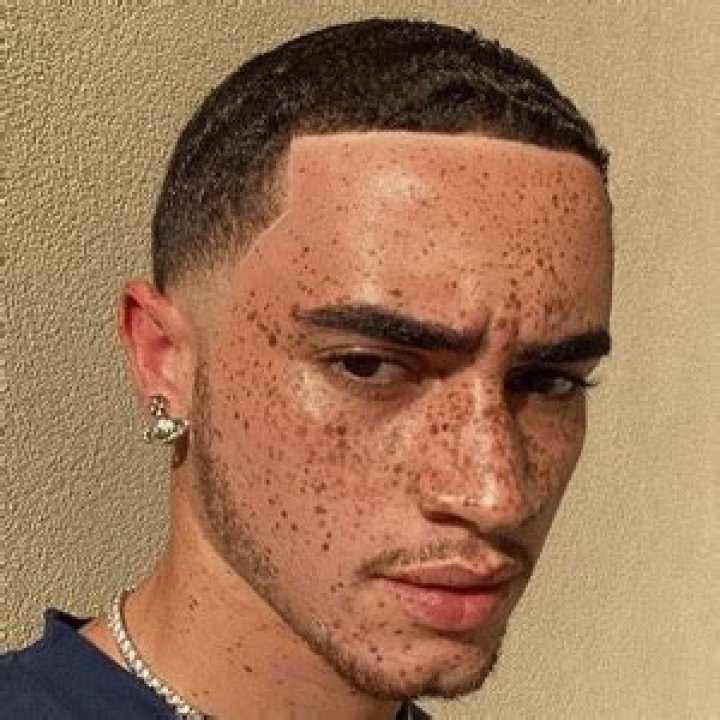 Taylor Kae Knott - Bio, Age, Wiki, Facts and Family