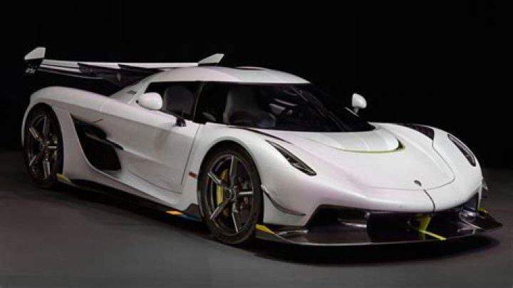 The 10 Fastest Production Cars In The World