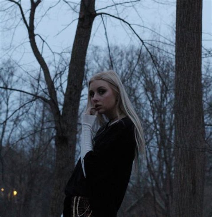 The 17-Year-Old That’s About to Dominate with her Lyrics, Vocals and Production – Celeb Secrets