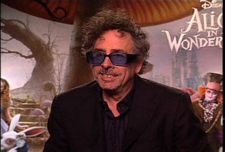 Tim Burton Height, Weight, Age, Girlfriend, Family, Facts, Biography