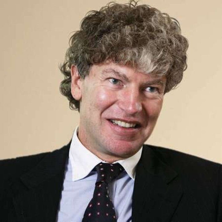 Tim Cahill Bio - affair, married, spouse, salary, net worth, children, retirement, wife, relationship, age, nationality