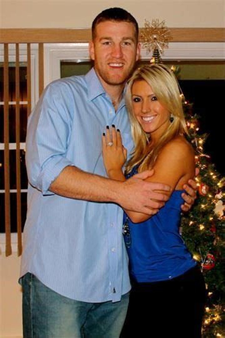
Todd Frazier married to Jacquelyn Verdon and Living Happily Together. Know about their Married Life 