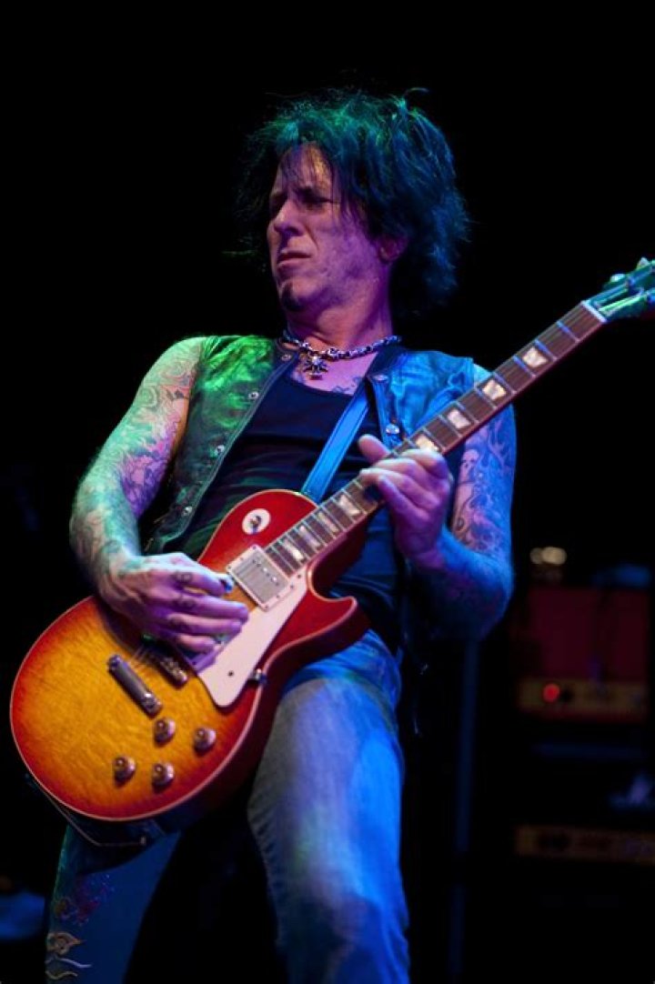 Tracii Guns - Bio, Age, net worth, height, weight, Wiki, Facts and Family
