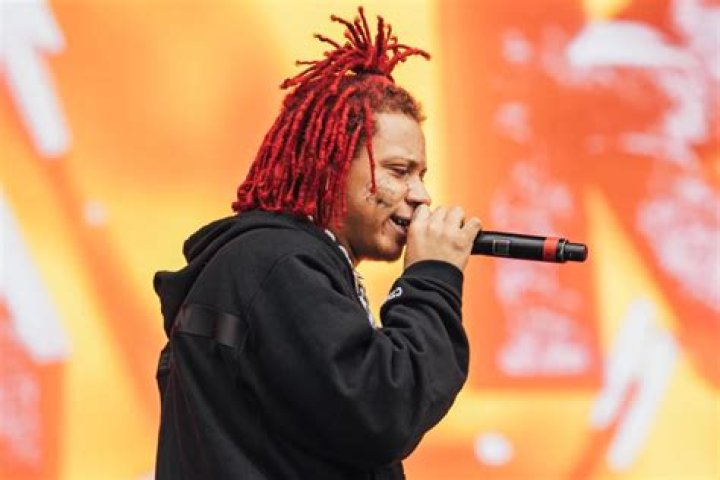 
Trippie Redd Performs A New Song And Hosts A 3-Point Contest 