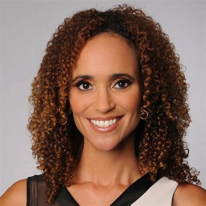 UFC Anchor Karyn Bryant Salary and Net worth (Married, Husband, Children, Family, Career)