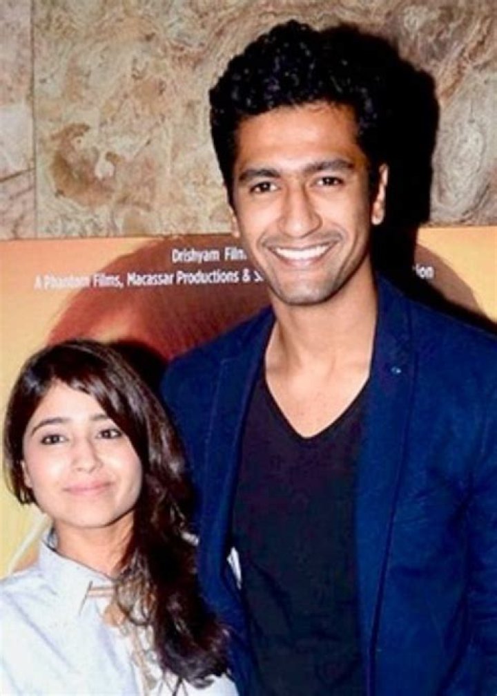 Vicky Kaushal Height, Weight, Age, Girlfriend, Family, Facts, Biography