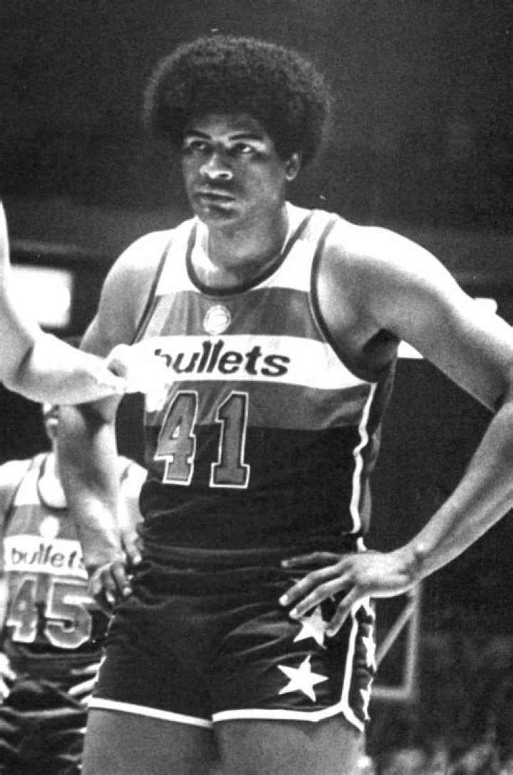 Wes Unseld - Bio, Age, height, Wiki, Facts and Family