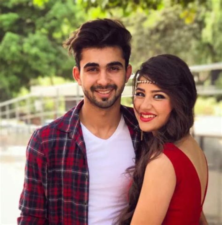 Who is Aditi Bhatia Dating Now