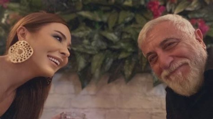 Who is Ahu Sungur Dating Now?