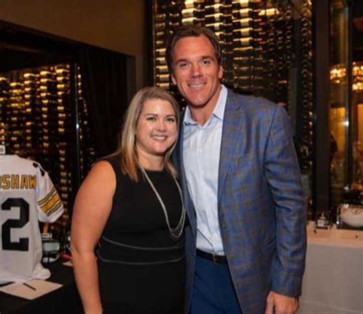 Who is Alan Faneca Dating Now?