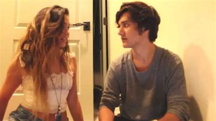 Who is Alec Holden Dating Now