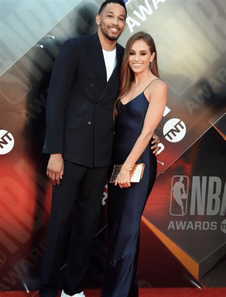 Who is Andre Roberson Dating Now