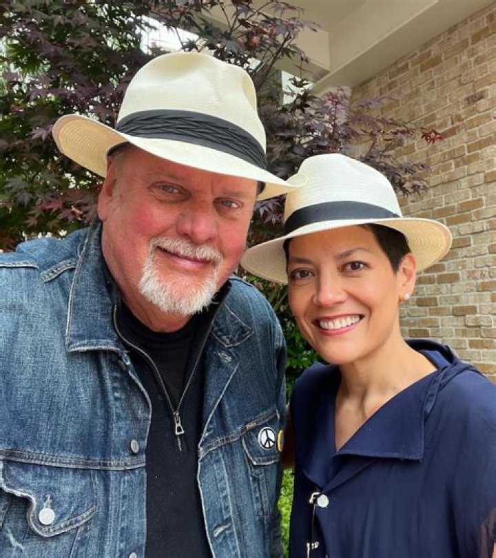 Who is Anne Akiko Meyers Dating Now