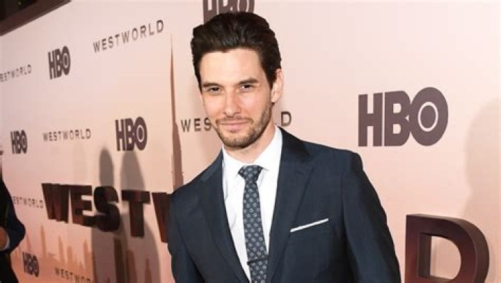 Who Is Ben Barnes? 5 Things To Know About The Actor – Hollywood Life
