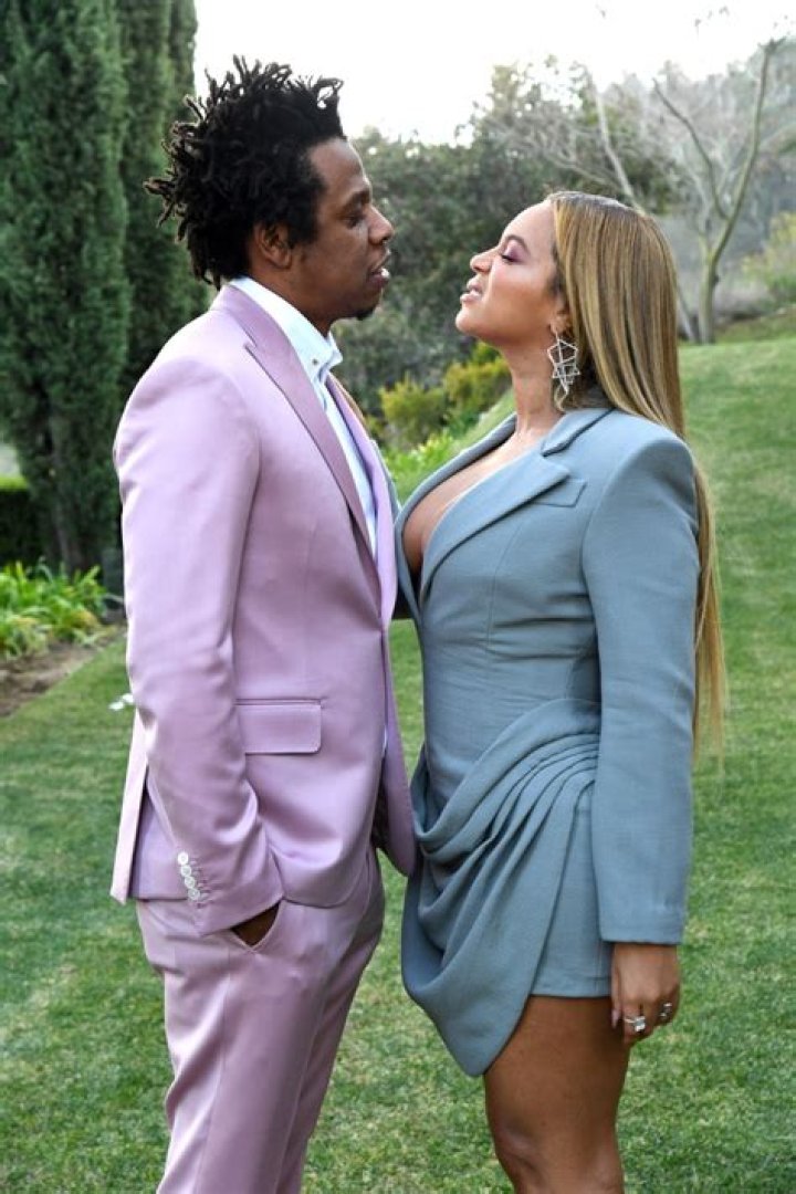 Who is Beyonce Knowles Dating Now?