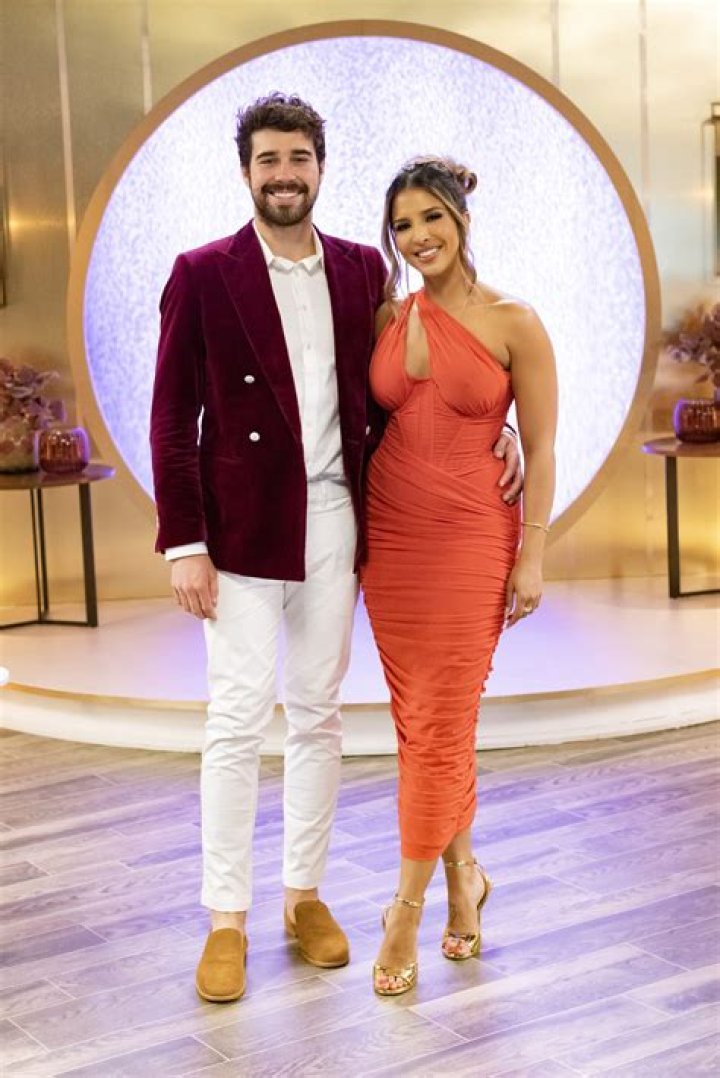 
Who Is Cole Barnett From “Love Is Blind” Season 3? 