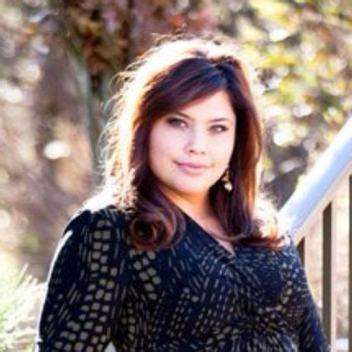 Who is Elizabeth Ruiz Dating Now?