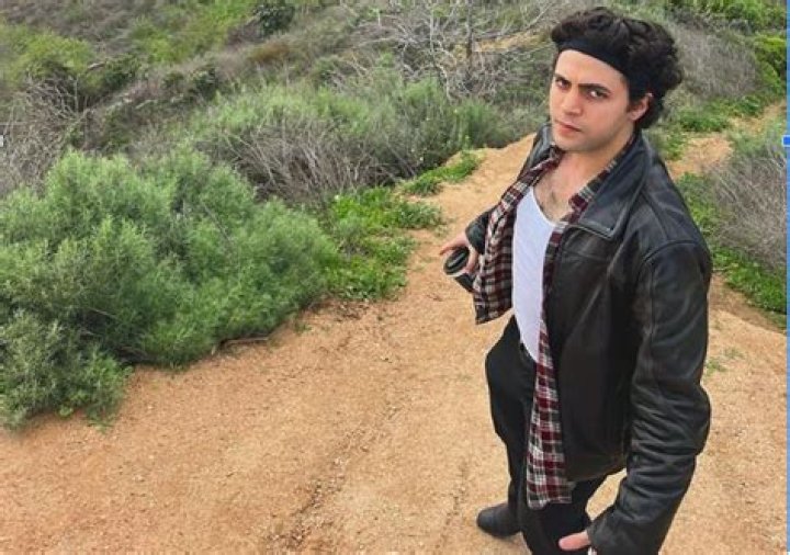 
Who is Ethan Bradberry? Wiki Bio, age, height, net worth, family, dating 