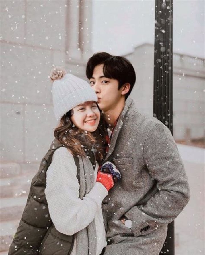 Who is Ghea Indrawari Dating Now?